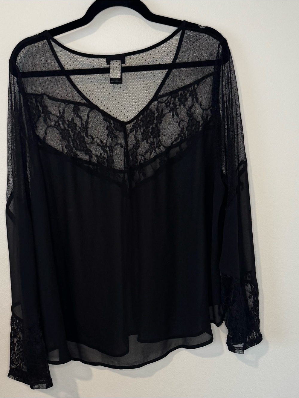 Torrid Black Sheer Lace Mesh Blouse Size 2 Plus Size Fairycore Goth Boho Top - Picture 3 of 5